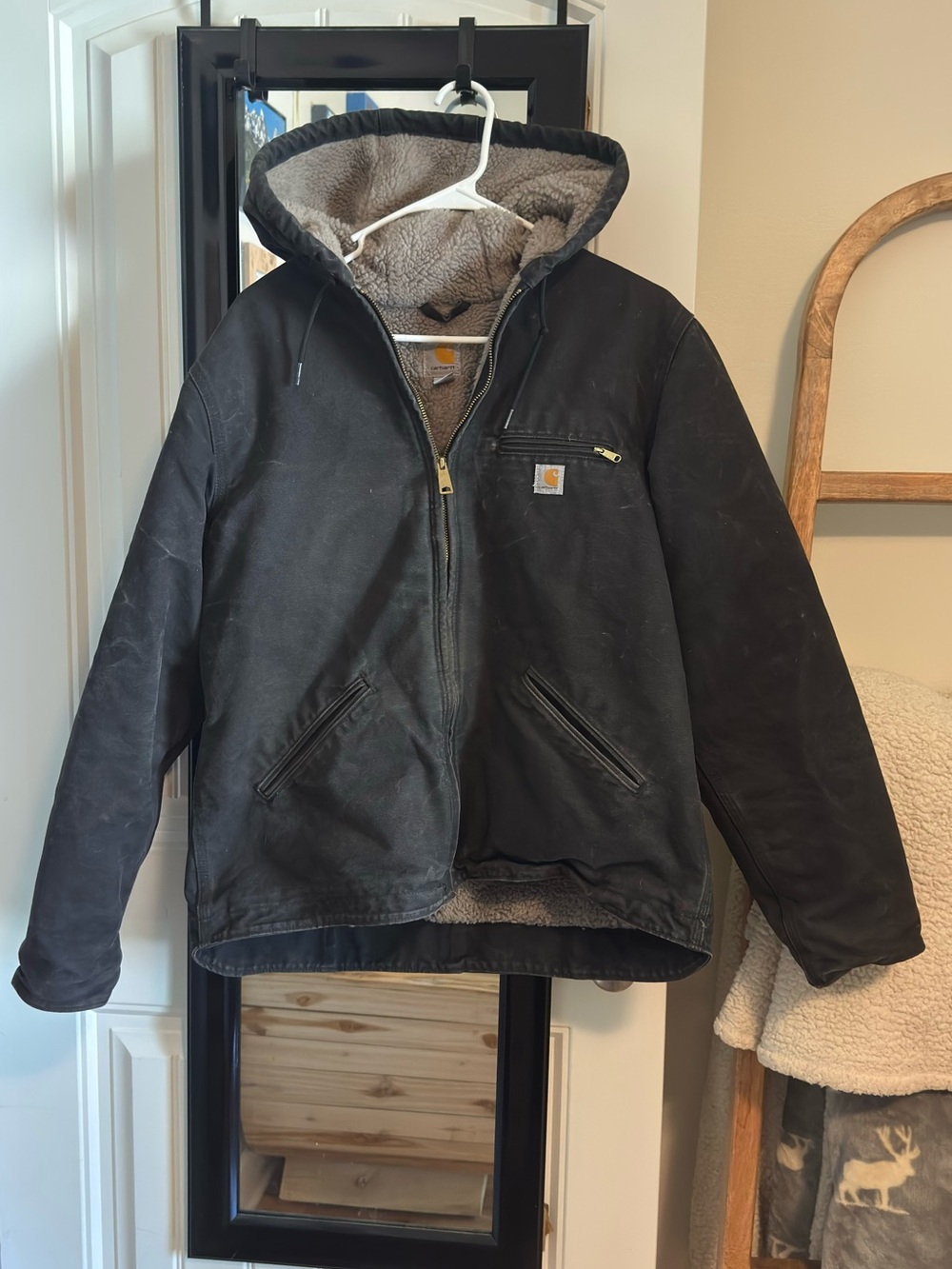 Carhartt jacket black sherpa lined